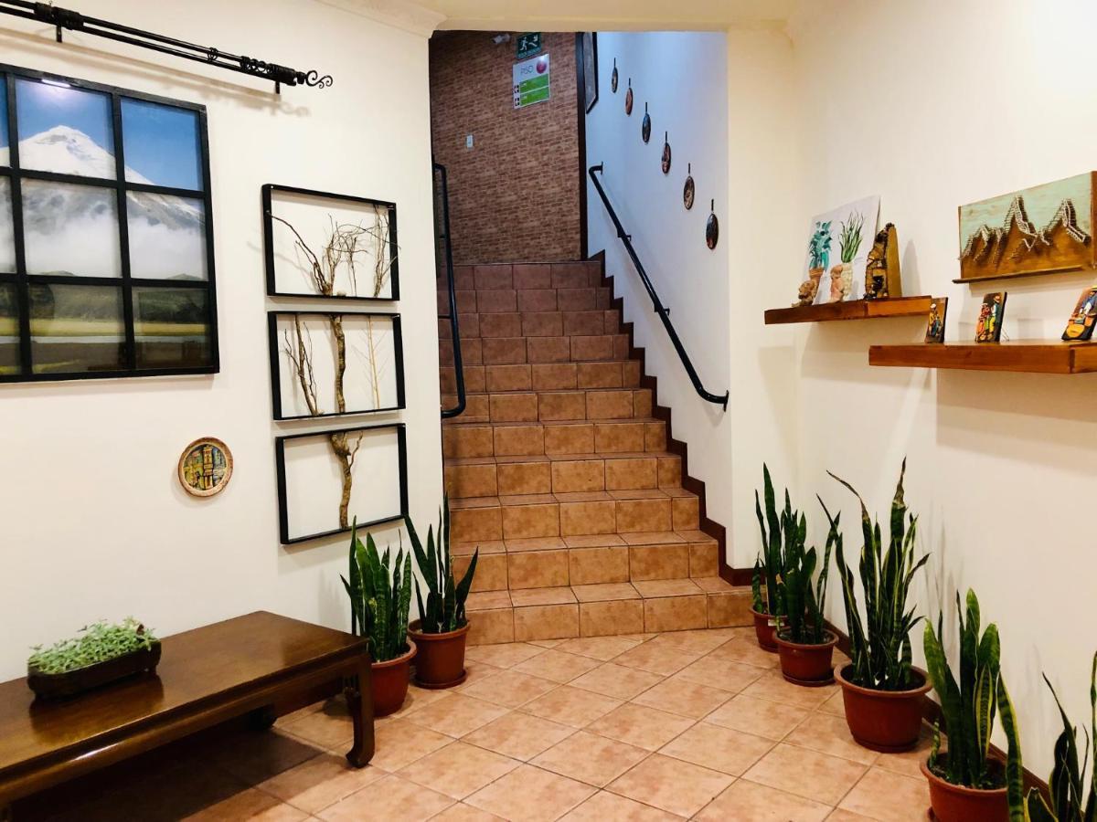 Quito Terrace Hostel Ngoại thất bức ảnh